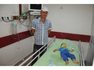 Üzerine Televizyon Düşen 1,5 Yaşındaki Çocuk Ağır Yaralandı