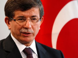 Başbakan Davutoğlu, Ak Partili Vekillerle İftar Yemeğinde Bir Araya Geldi
