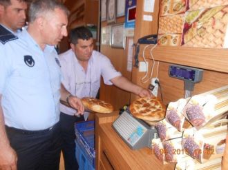 Kartepe Zabıtası’ndan Ramazan Denetimi
