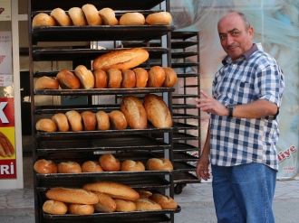 Mut’ta Ekmek Zammına Tepki