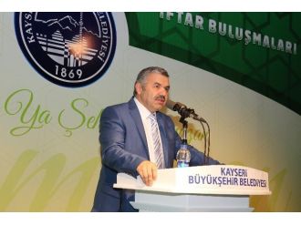 Başkan Çelik, Park-bahçe Ailesiyle İftar Açtı