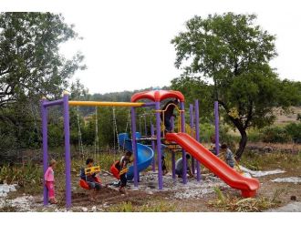 Erdemli’de Mahallelere Çocuk Oyun Grupları Kuruluyor