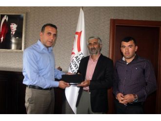 Ağrı’da 13 Engelli Öğrenciye Engelli Erişilebilirlik Cihazı Ve Tablet Dağıtımı Yapıldı