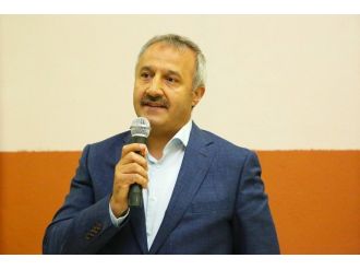 Büyükşehir Belediyesi ‘Sokak İftarı’ Şenkaya İlçesi’nde