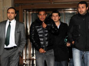 Vederson Kendini Tercümansız Savundu