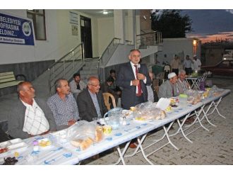 Yahyalı Belediyesi Kardeşlik Sofrası Kuruyor