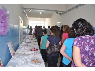 Pülümür’de El Sanatları Sergisi