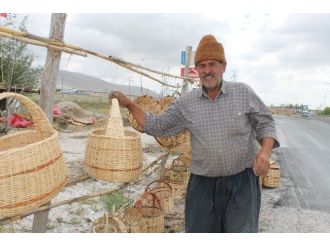 Kayısıya Vuran Don, Sebetçilere De Vurdu