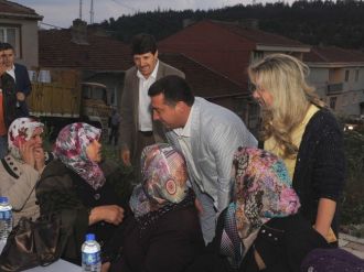 Yenidoğan Mahallesi İftar Programı Yoğun İlgi Gördü