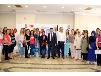 Yalova’daki 120 Öğretmene Liderlik Sertifikası