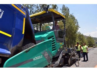 Alanya’da Yol Çalışmaları Devam Ediyor
