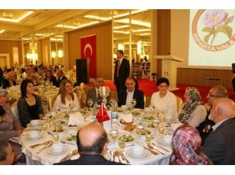 Isparta’da Şehit Aileleri İftarda Buluştu