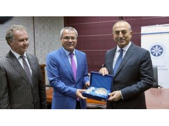 Dışişleri Bakanı Çavuşoğlu, Ardahan Üniversitesi’ni Ziyaret Etti