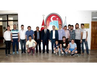 Belediye Gençlik Spor’dan Başkan Dinç’e Ziyaret