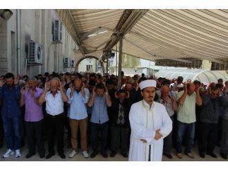 Uygur Türkleri İçin Gıyabi Cenaze Namazı