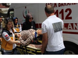 Bisikletin Çarptığı Kadın Yaralandı