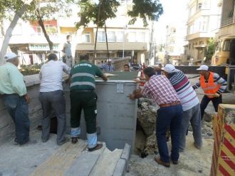 Temizlik Çalışmaları Geceli Gündüzlü Devam Ediyor