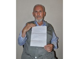 Kapı Kapı Dolaşarak Oy İstedi Köyünde Ak Partiyi 1. Parti Yaptı