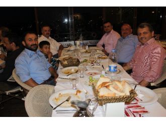 Trabzon’da İş Dünyası Ve Bürokrasi Tümsiad’ın İftarında Buluştu