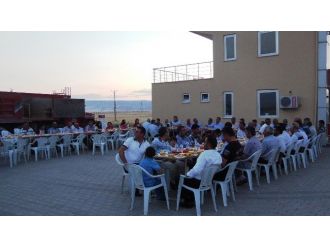 Yazıhan Belediye Personeline İftar Yemeği