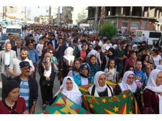 Yüksekova’da Kobani Protestosu