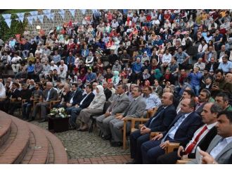 Ortahisar Belediyesi’nin Zağnos Vadisi’nde Düzenlediği Ramazan Özel Programına Vatandaşlar Yoğun İlgi Gösterdi