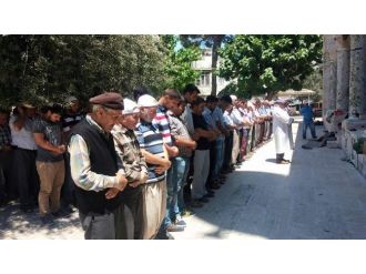 Mut’ta Uygur Türkleri İçin Gıyabi Cenaze Namazı Kılındı
