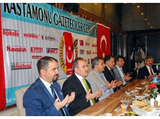 Kgc, Üyelerini İftarda Buluşturdu