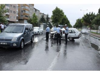 Kayseri’de Trafik Kazası: 4 Yaralı