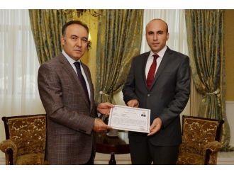 Kaymakam Dülgeroğlu’na Başarı Belgesi