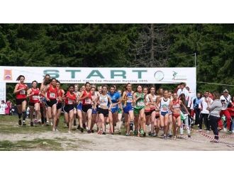 Vanlı Sporcu Bahar Atalay Dağ Koşusunda Dünya Şampiyonu Oldu