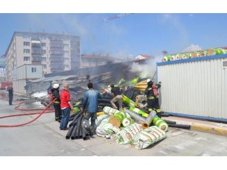 Belediye İnşaatında Yangın Çıktı