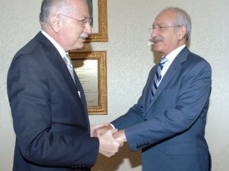 Kılıçdaroğlu, Mhp’nin Meclis Başkan Adayı İhsanoğlu’nu Kabul Etti