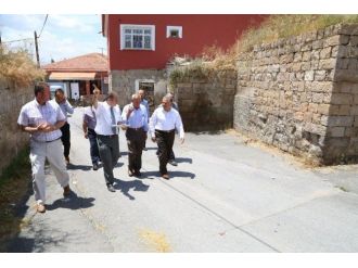 Başkan Büyükkılıç Ve Ekibi Gürpınar Esnafı İle