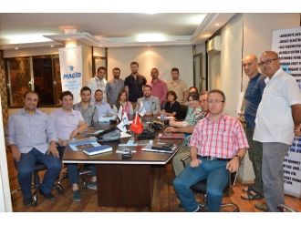 Manisalı 13 Dernek Tek Yürek