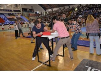 Yaz Spor Okulları Kapılarını Açtı