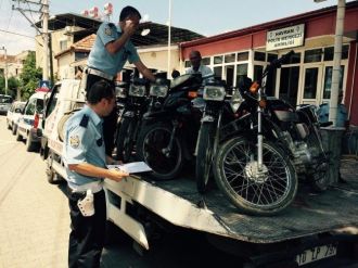 Standartlara Uymayan Motosikletler Toplandı