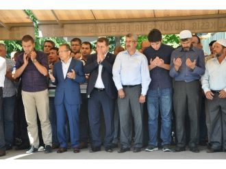 Başkan Yılmaz’ın Teyze Acısı