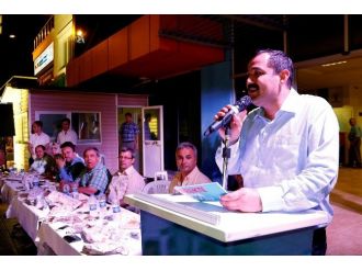 Ak Partili’ler İftarda Bir Araya Geldi