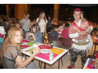 Piazza’da Ramazan’a Özel Serinleten Bir Tat: Meyan Şerbeti