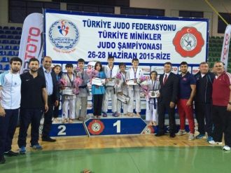 Büyükşehirli Judoculardan Rekor Türkiye Derecesi