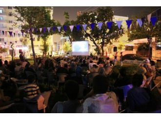 Kadın Mücadelesini Anlatan Filme Büyük İlgi