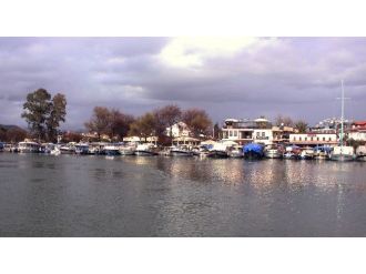 Teknelere Yolcu İndirme-bindirme Uyarısı