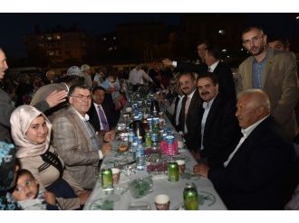 Mamak’ta İftar Bereketi