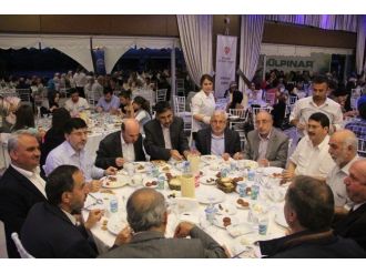 Sakarya’da Gönüller ’İyilik Sofrası’nda Buluştu