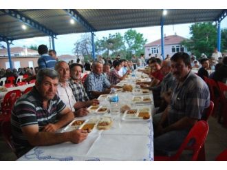 Malkara’da Geleneksel İftar Yemeği Düzenlendi