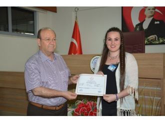 Efeler Belediyesi Bir Engeli Daha Ortadan Kaldırdı