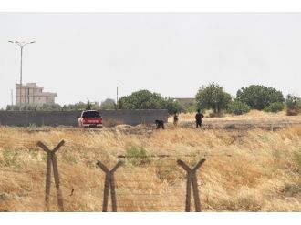 Sınıra Mayın Döşeyen Işid’liler İlk Defa Bu Kadar Yakından Görüntülendi