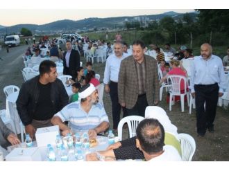 İyilik Sofrası Ramon Mahallesinde Kuruldu