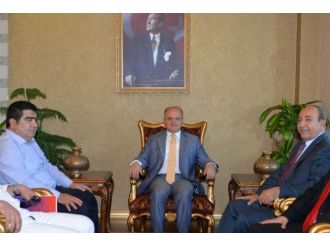 Mersin İdmanyurdu Yönetiminden Vali Çakacak’a Ziyaret